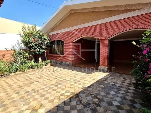 Casa com 450m² 4 quartos e 3 banheiros, à venda, no bairro Sumarezinho em Ribeirão Preto