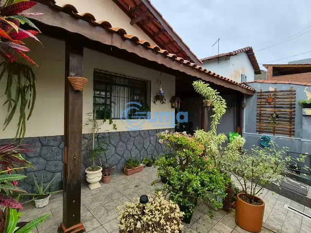 Casa com 250m² 3 quartos e 3 banheiros, à venda, no bairro Vila David em Bragança Paulista