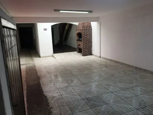 Casa com 110m² 4 quartos e 3 banheiros, à venda, no bairro Parque Santos Dumont em Taboão da Serra
