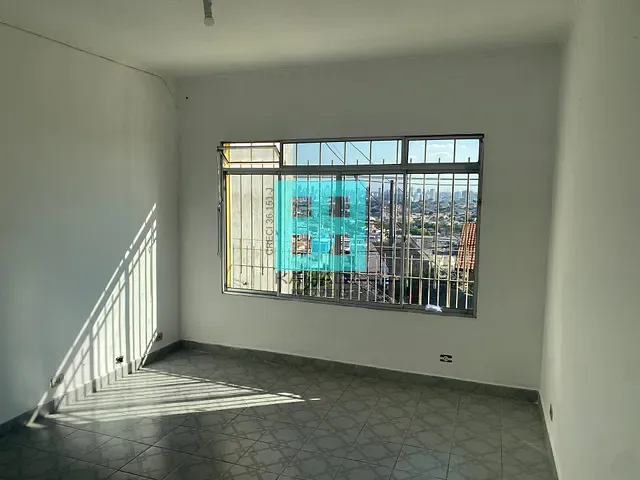 Casa 2 quartos e 1 banheiro, para alugar, no bairro Mutinga em Osasco