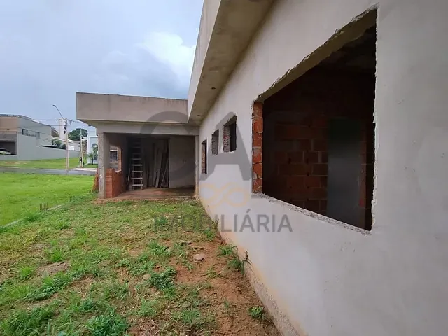 Casa com 270m² 3 quartos e 4 banheiros, à venda, no bairro Vila Jorge Zambom em Jaguariúna