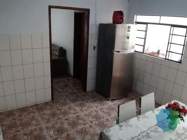 Casa com 110m² 2 quartos e 2 banheiros, à venda, no bairro Jardim Celani em Salto