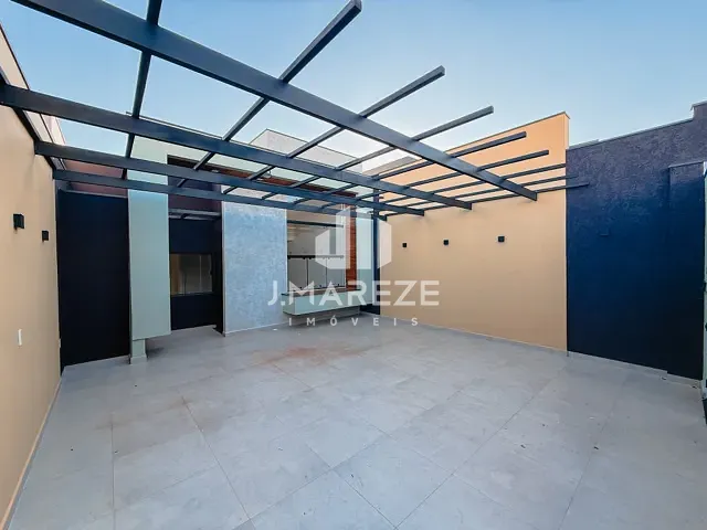 Casa 2 quartos e 3 banheiros, à venda, no bairro Residencial Interlagos em Apucarana