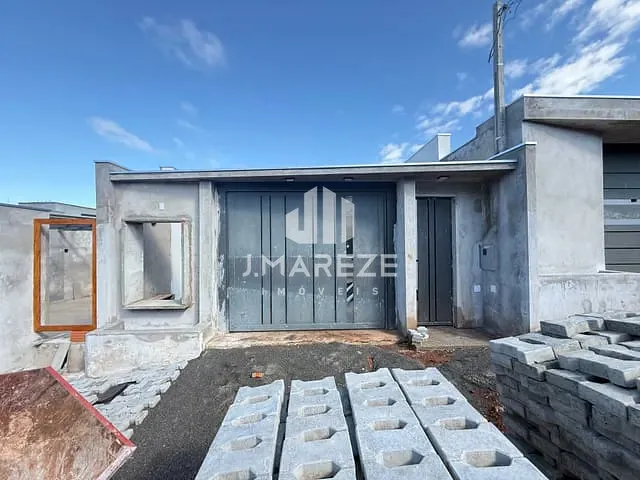 Casa 2 quartos e 3 banheiros, à venda, no bairro Residencial Interlagos em Apucarana