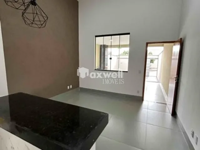 Casa com 150m² 3 quartos e 2 banheiros, à venda, no bairro Residencial Monte Pascoal em Goiânia