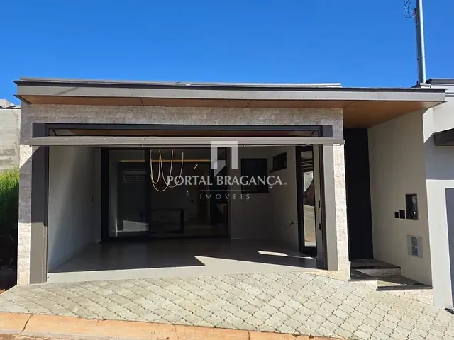 Casa 3 quartos e 2 banheiros, à venda, no bairro Villa Verde em Bragança Paulista