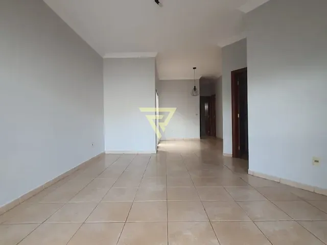 Casa com 300m² 3 quartos e 3 banheiros, à venda, no bairro Alto da Boa Vista em Ribeirão Preto