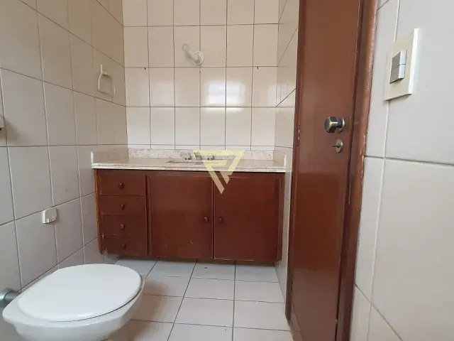 Casa com 300m² 3 quartos e 3 banheiros, à venda, no bairro Alto da Boa Vista em Ribeirão Preto