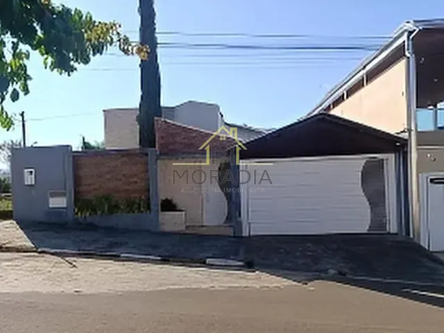 Casa com 360m² 2 quartos e 1 banheiro, à venda, no bairro Jardim Agenor de Lima em Guaxupé