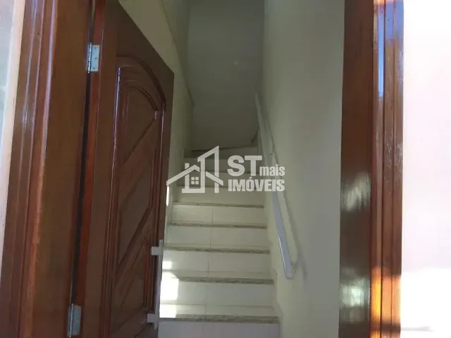 Casa com 200m² 3 quartos e 2 banheiros, à venda, no bairro Jd Ipe em Andradas