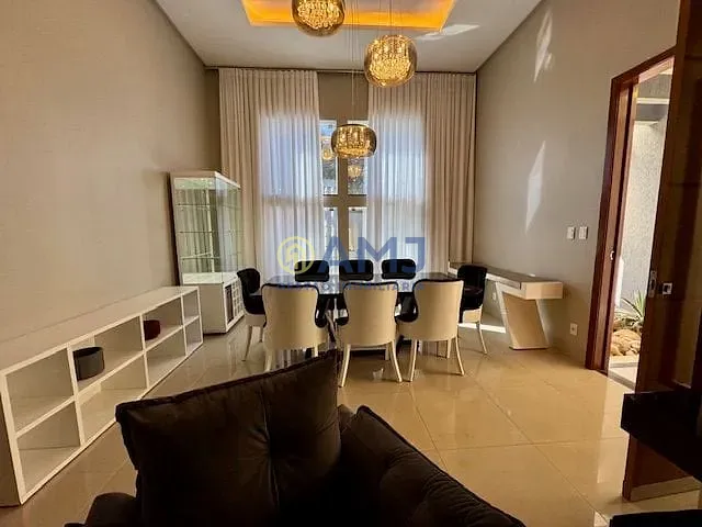 Casa com 360m² 3 quartos e 3 banheiros, à venda, no bairro Setor Faiçalville em Goiânia
