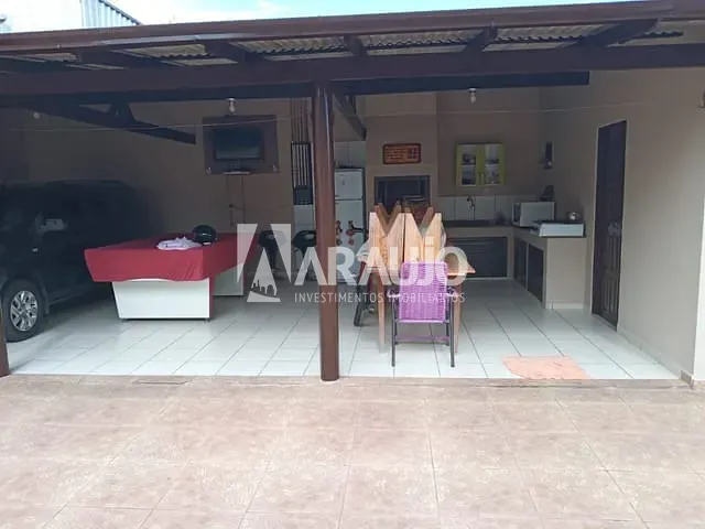 Casa com 328m² 3 quartos e 2 banheiros, à venda, no bairro São Vicente em Itajaí