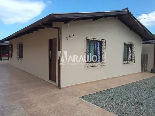 Casa com 360m² 3 quartos e 2 banheiros, à venda, no bairro São Vicente em Itajaí