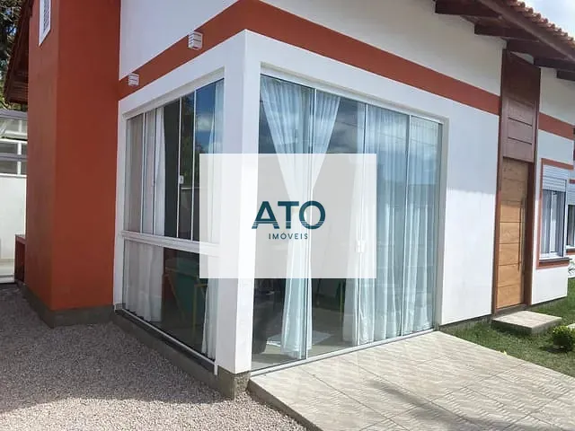Casa com 215m² 2 quartos e 2 banheiros, à venda, no bairro centro em Tijucas