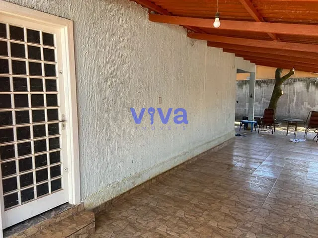 Casa com 378m² 2 quartos e 2 banheiros, à venda, no bairro Papillon Park em Aparecida de Goiânia