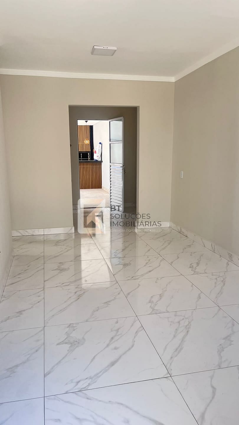 Casa à venda com 2 quartos, 75m² - Foto 5