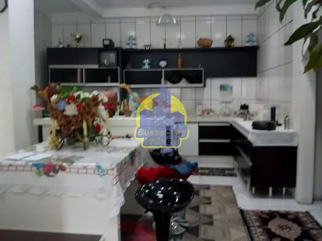 Casa com 300m² 3 quartos e 2 banheiros, à venda, no bairro Umuarama em Osasco