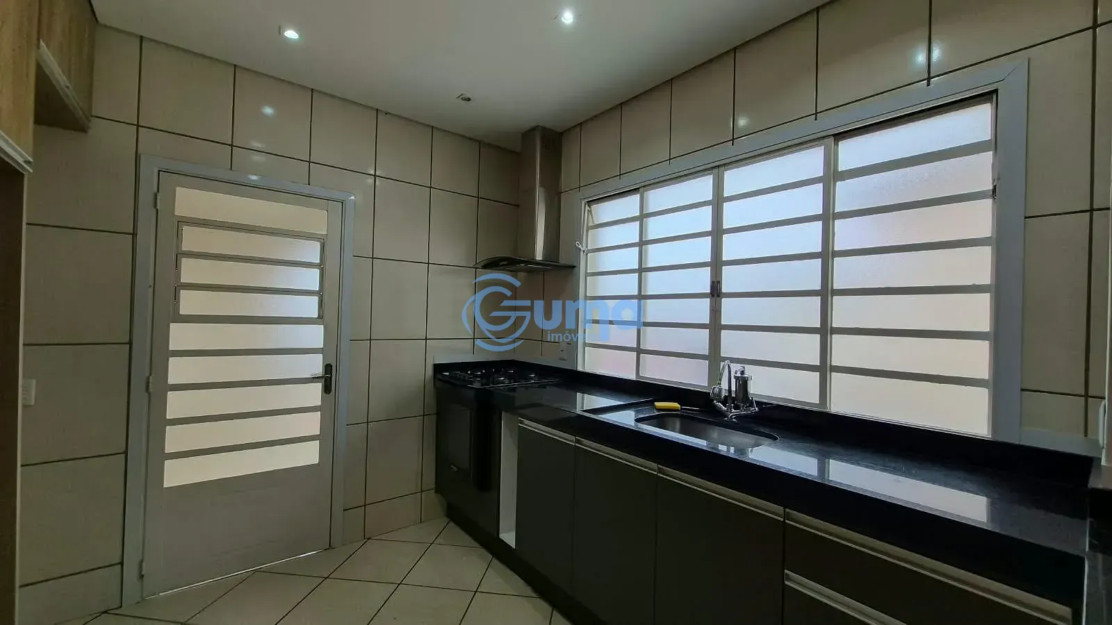 Casa, 2 quartos, 260 m² - Foto 19