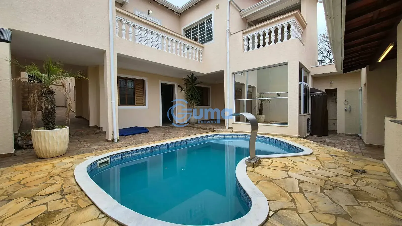 Casa, 2 quartos, 260 m² - Foto 1