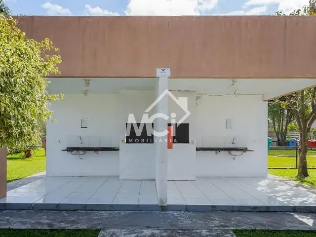 Casa 2 quartos e 2 banheiros, à venda, no bairro Três Vendas em Pelotas