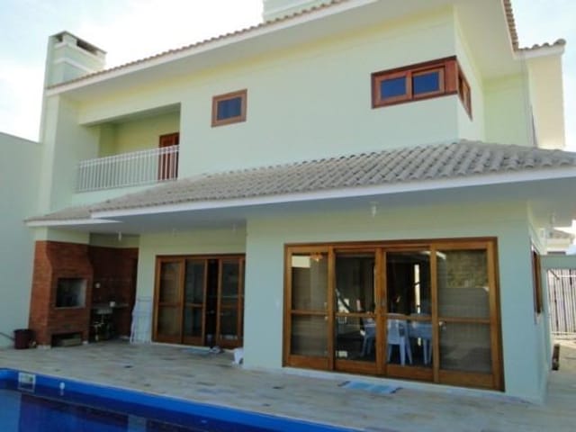 Foto do Casa - Casa  residencial à venda, Centro, Itajubá. | MOHALLEM e LOPES CORRETAGEM E ADMINISTRACAO DE IMOVEIS LTDA