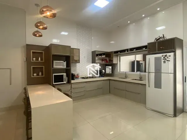 Casa com 600m² 3 quartos e 2 banheiros, à venda, no bairro Vale do Araguaia em Paraíso do Tocantins