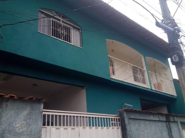 Casa 5 quartos e 1 banheiro, à venda, no bairro Marilândia em Belo Horizonte
