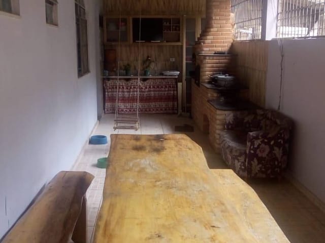 Casa 5 quartos e 1 banheiro, à venda, no bairro Marilândia em Belo Horizonte