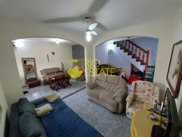 Casa com 210m² 3 quartos e 1 banheiro, à venda, no bairro Jardim Itatiaia  em Itatiaia