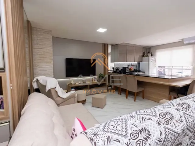 Casa com 300m² 3 quartos e 3 banheiros, à venda, no bairro Três Vendas em Pelotas