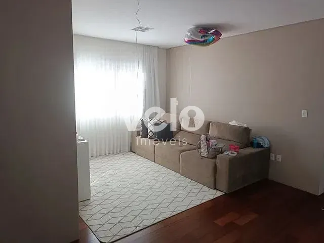 Casa 4 quartos e 5 banheiros, à venda, no bairro Estiva em Pindamonhangaba