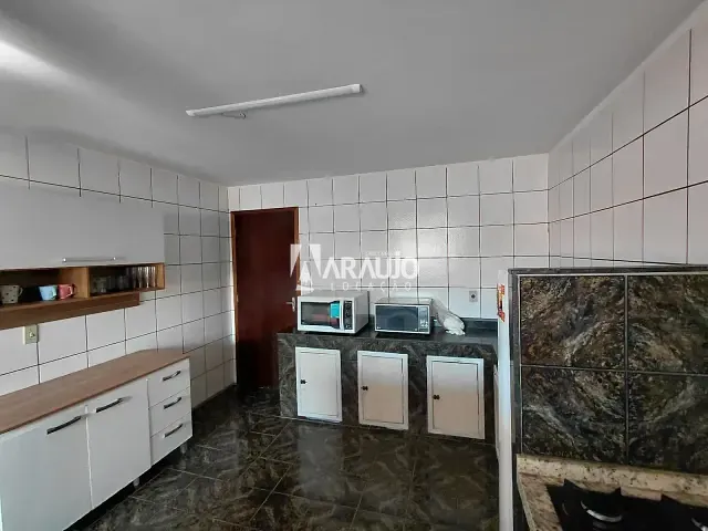Apartamento 2 quartos e 1 banheiro, para alugar, no bairro Meia Praia em Navegantes