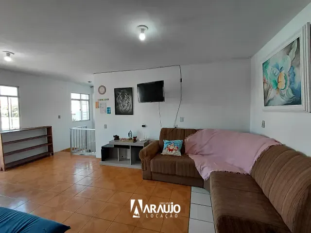 Apartamento 2 quartos e 1 banheiro, para alugar, no bairro Meia Praia em Navegantes