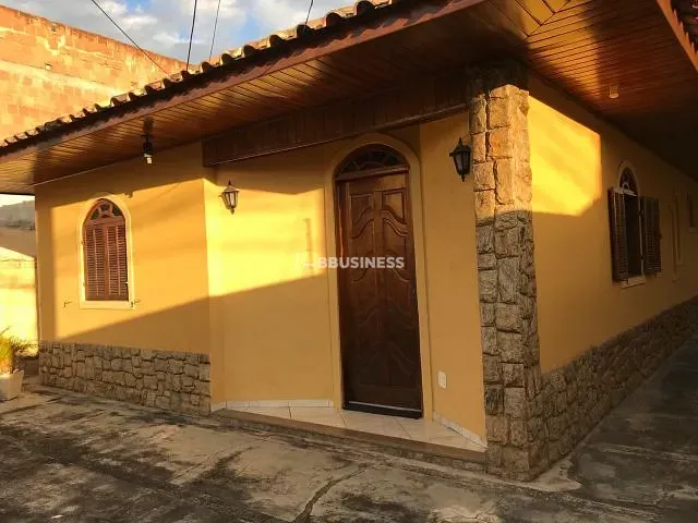 Casa com 150m² 3 quartos e 2 banheiros, à venda, no bairro Parque Eldorado em Campos dos Goytacazes