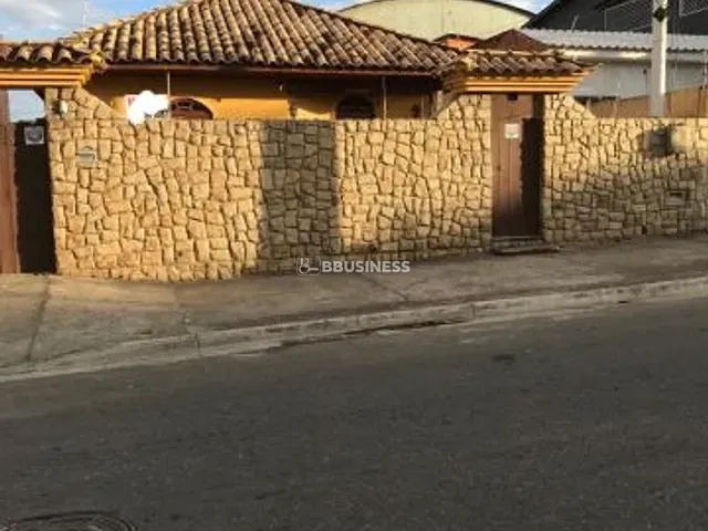 Casa com 150m² 3 quartos e 2 banheiros, à venda, no bairro Parque Eldorado em Campos dos Goytacazes