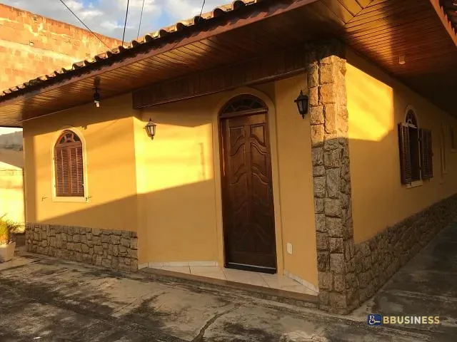 Casa com 150m² 3 quartos e 2 banheiros, à venda, no bairro Parque Eldorado em Campos dos Goytacazes