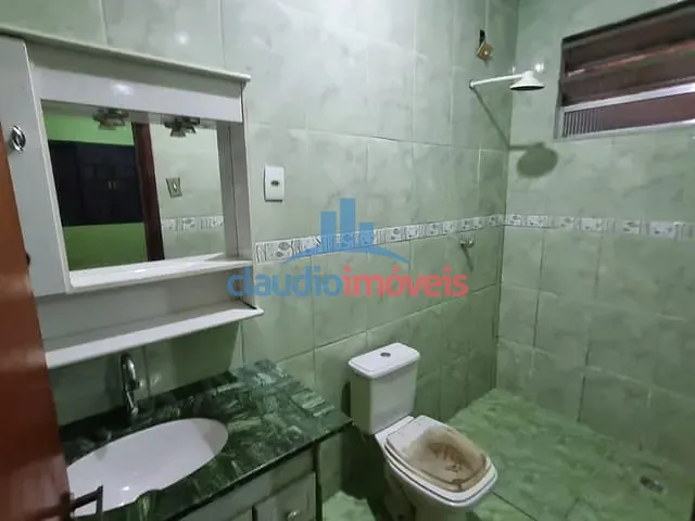 Casa 3 quartos e 1 banheiro, à venda, no bairro Vila Independência em Barra Mansa