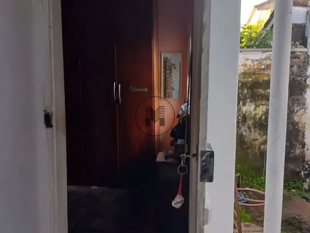 Casa 2 quartos e 1 banheiro, à venda, no bairro Campo do Galvão em Guaratinguetá