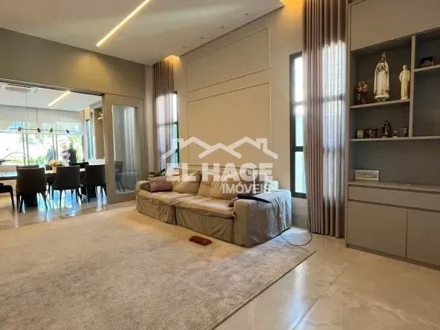 Casa com 370m² 3 quartos e 3 banheiros, à venda, no bairro Jardim Itália em Cuiabá