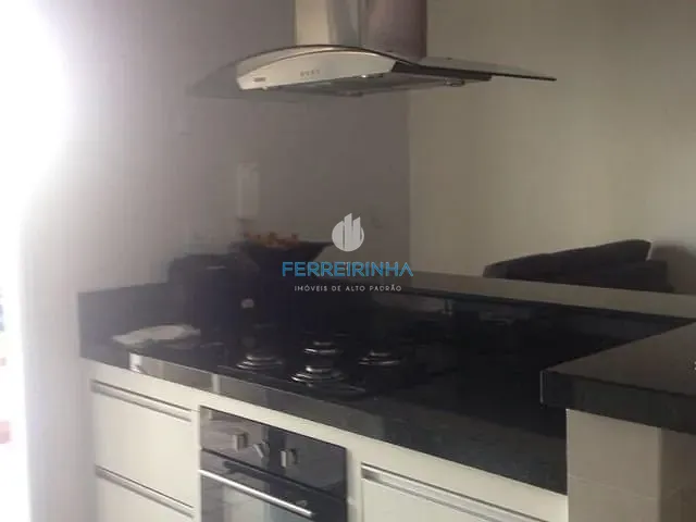 Casa com 300m² 3 quartos e 3 banheiros, à venda, no bairro Urbanova em São José dos Campos