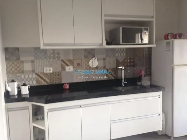 Casa com 300m² 3 quartos e 3 banheiros, à venda, no bairro Urbanova em São José dos Campos