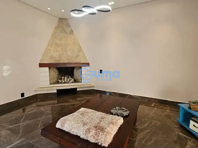 Casa com 1200m² 3 quartos e 3 banheiros, à venda ou para alugar, no bairro Chácaras São Conrado em Bragança Paulista