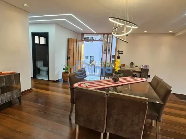 Casa com 1200m² 3 quartos e 3 banheiros, à venda ou para alugar, no bairro Chácaras São Conrado em Bragança Paulista