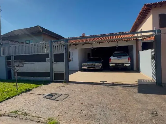 Casa 3 quartos e 3 banheiros, para alugar, no bairro Jardim da Glória em Cotia