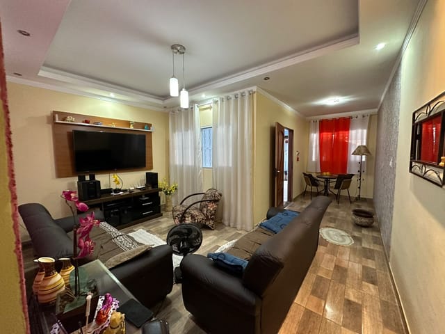 Casa 2 quartos e 1 banheiro, à venda, no bairro Loteamento Residencial Novo Mundo em Campinas