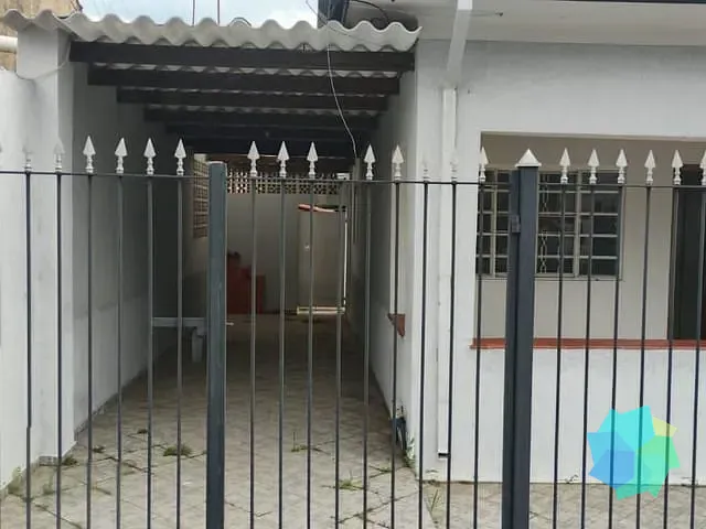 Casa com 300m² 2 quartos e 1 banheiro, à venda, no bairro Vila Teixeira em Salto