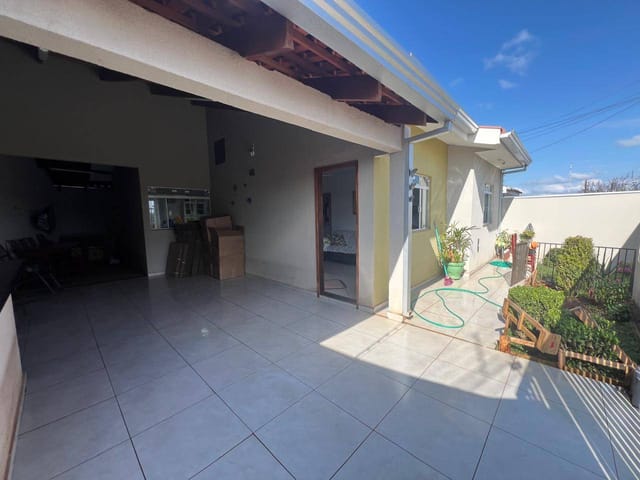 Foto do Casa - Casa à venda, Residencial Interlagos, Apucarana, PR | J. Mareze Imóveis Ltda