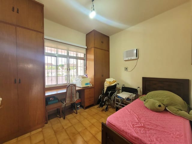 Casa com 420m² 3 quartos e 2 banheiros, à venda, no bairro Vila Valqueire em Rio de Janeiro