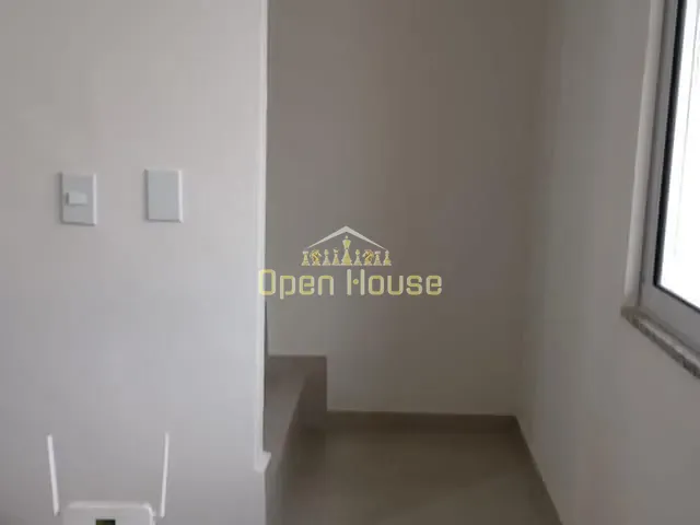 Casa 2 quartos e 2 banheiros, à venda, no bairro Santa Rita do Zarur em Volta Redonda