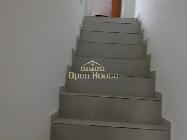 Casa 2 quartos e 2 banheiros, à venda, no bairro Santa Rita do Zarur em Volta Redonda